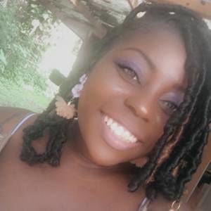 Meet your Posher, Onica